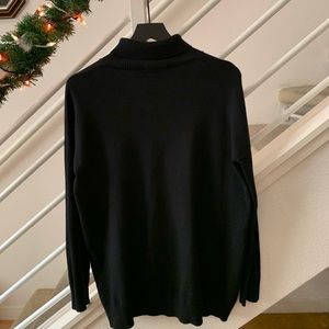 Brandy Melville - Turtleneck Sweater